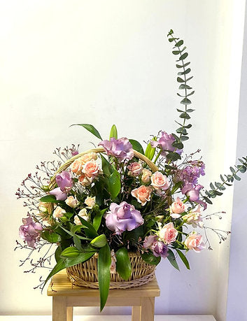 Chic Floral Arrangment in a Basket 