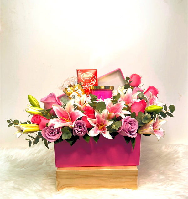 Luxury Fresh Pink Flowers 